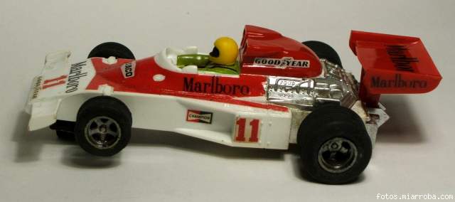 McLaren M23 1976 Hunt C127 S2558A 29.JPG