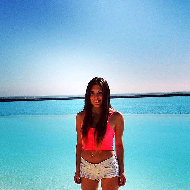 camilarojasorellana_2015-09-14_11-33-17 camilarojasorellana_2015-09-14_11-33-17