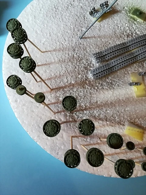 34 34