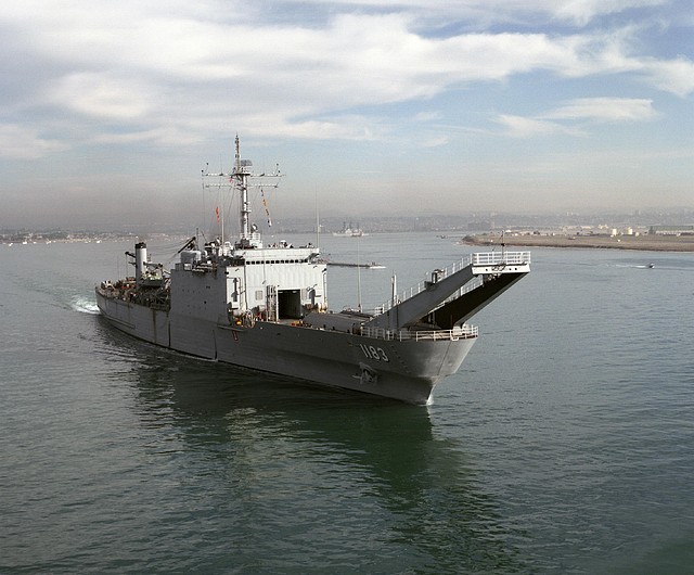 LST-1183 USS Peoria, foto 03