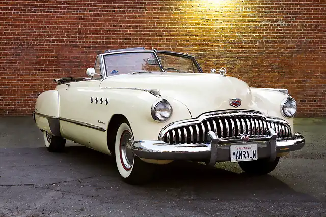 1949_Buick_Roadmaster_from_Rain_Man_today