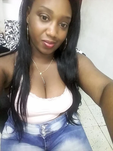 Maira Lucumi mmmmmmmmmmmmmmm (32) Maira Lucumi mmmmmmmmmmmmmmm (32)