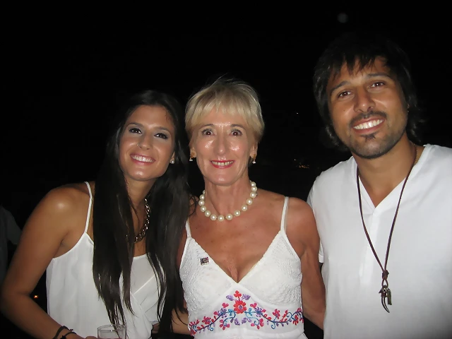 Par con Hugo y Mar?a 2 Par con Hugo y Mar?a 2
