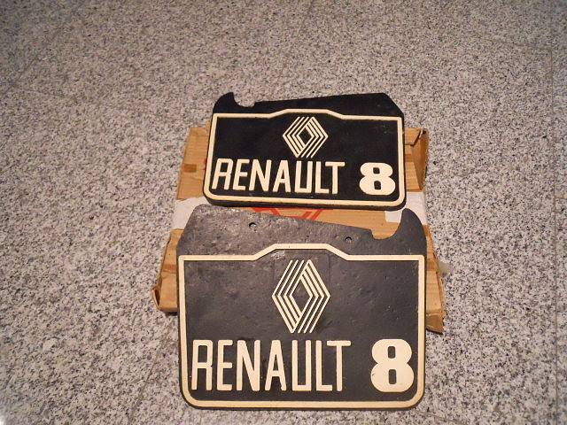 Faldillas traseras renault 8(45 euros)