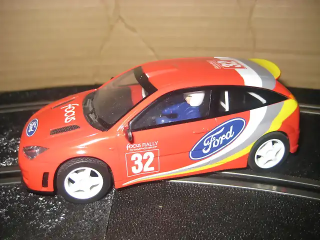 FORD FOCUS HORNBY 15 euros