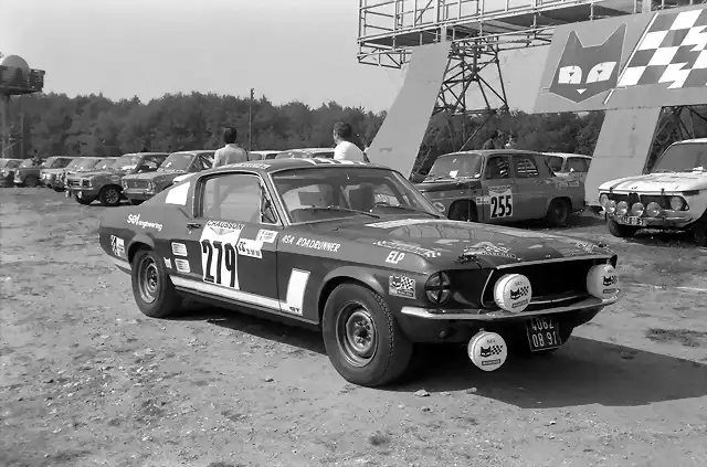 GN'71 - Ford Mustang Boss - Graal de Marcos - rouge - 03