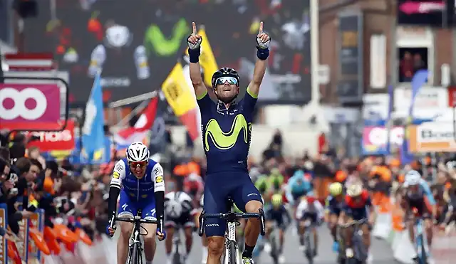 article-liege-bastogne-lieje-2017-cuarta-victoria-alejandro-valverde-58fcd4dec5b54