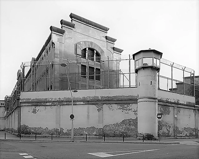 19 19