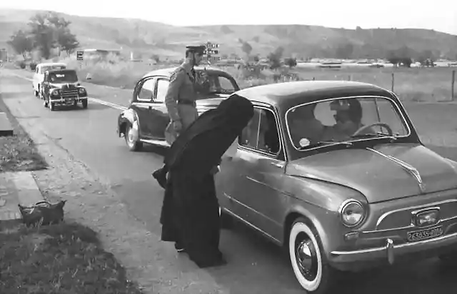 Rom - Nonne beim Trampem, 1957 Rom - Nonne beim Trampem, 1957