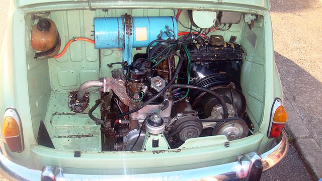 Motor del 600 limpio