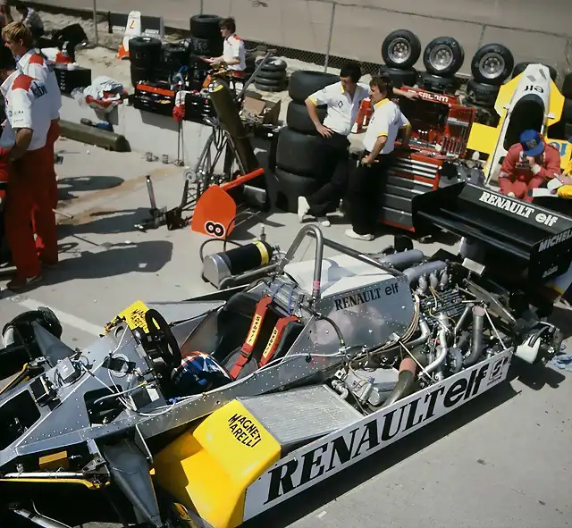 ita-renault-pit