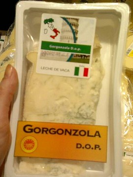 queso gorgonzola italiano