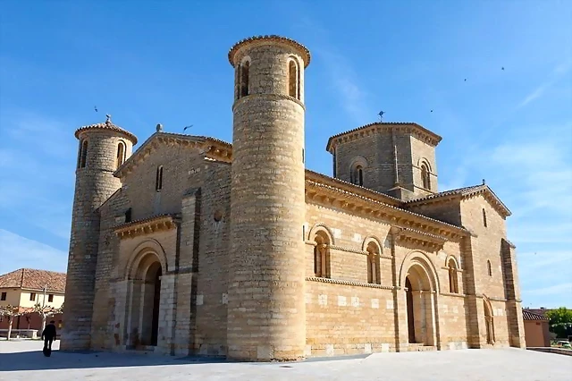 San-Martin-de-Fromista.-General San-Martin-de-Fromista.-General