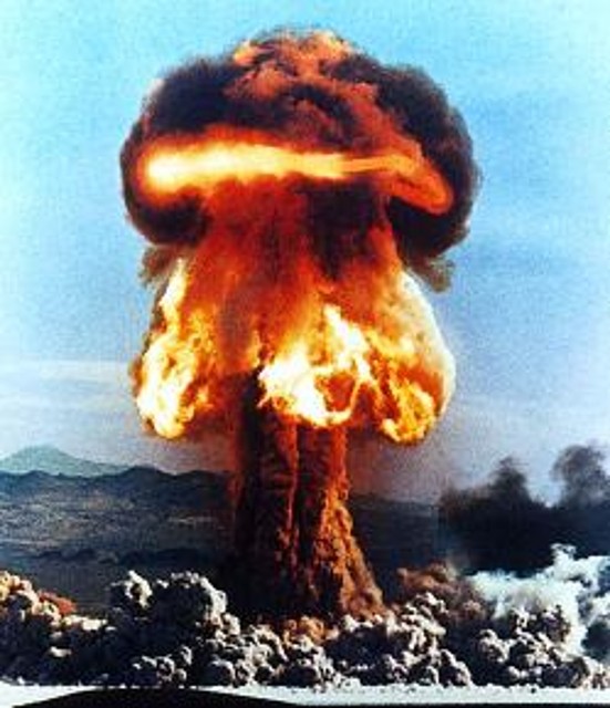 bomba_atomica bomba_atomica