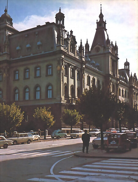 Ljubljana c. Vegova Palacio Estatal (Eslovenia) 1984  850   copia