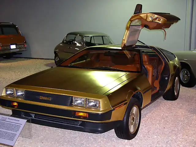 1981 Delorean, gold