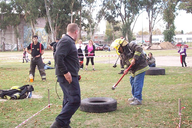 BOMBEROS 2011 047