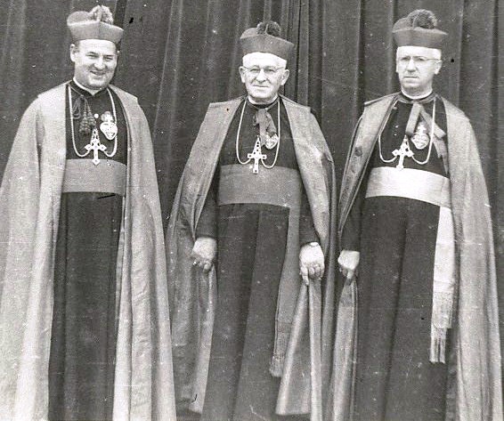 obispos Ol?zar, J?uregui y Elorza (2)