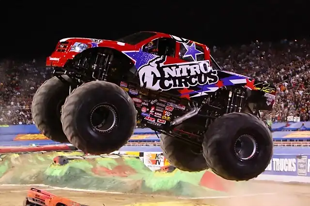 2010 6 Nitro Circus real2