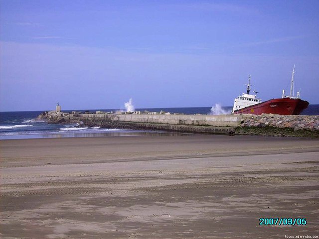 el espigon de sanjuan y el barco enbarrancado el espigon de sanjuan y el barco enbarrancado