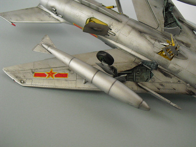 mig 19 fin 012