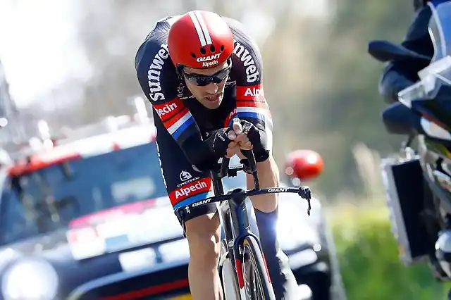 etapa-01-tom-dumoulin-contrarreloj