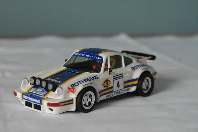 4069 911 rothmans