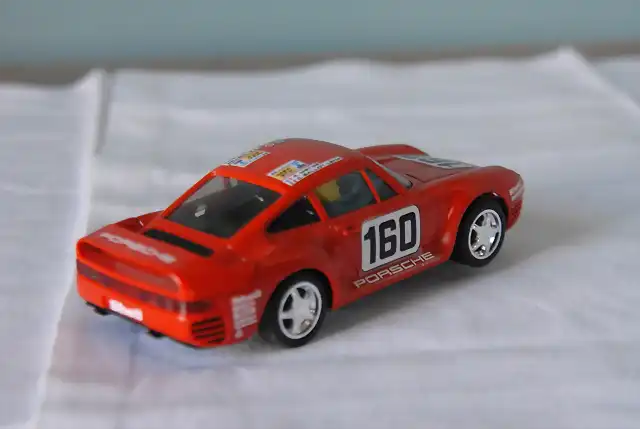 8316 Porsche 959 trasera