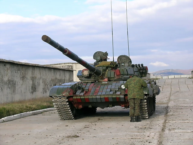 1200px-T72_Georgia