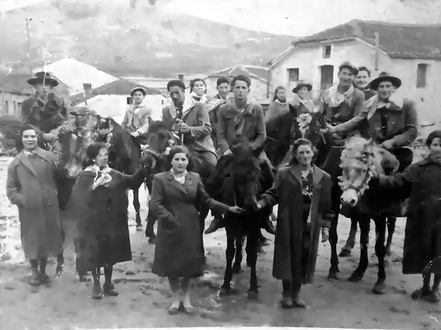 Las gallinas 1958 escalada