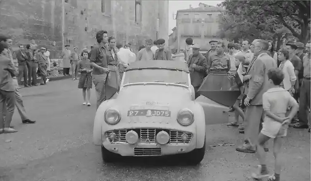 Triumph TR3 - TdF'59 - Annie Soisbault-Nicole Roure - 01