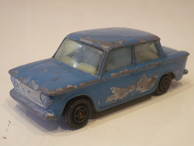 4d Fiat 1500 celeste (serie 10)