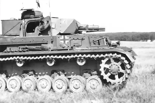 Panzer_IV_Vorpanzer_2