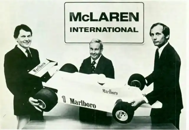 mclaren logo 02