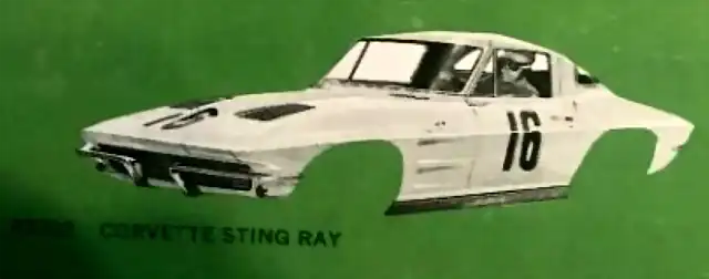 R3202 Corvette Sting Ray