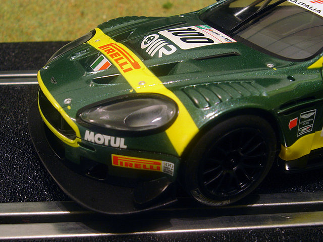 Aston Martin DBR9