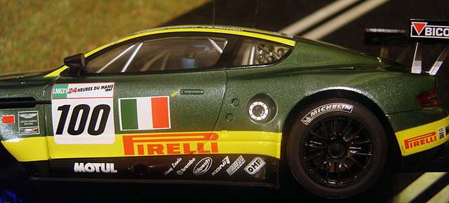 Aston Martin DBR9