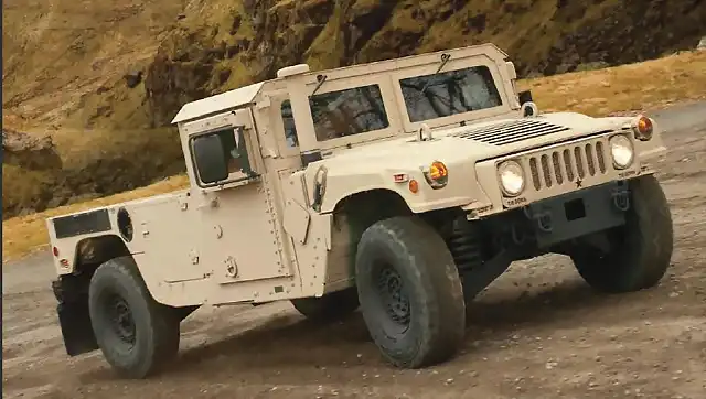 HumveeM1152A1-1