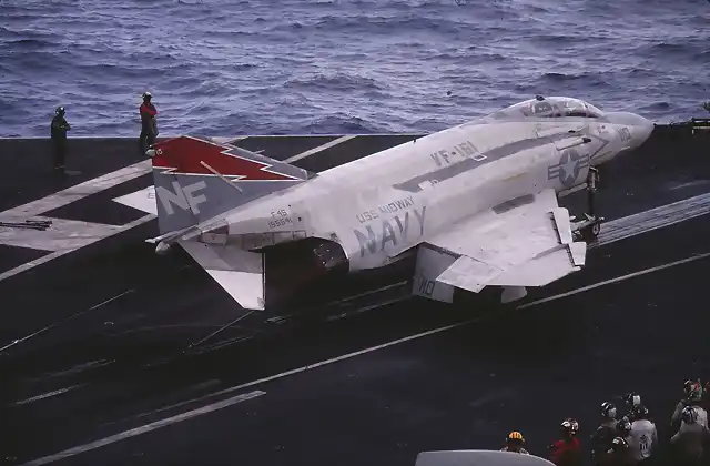 155541 USN F-4S VF-161 ON USS MIDWAY