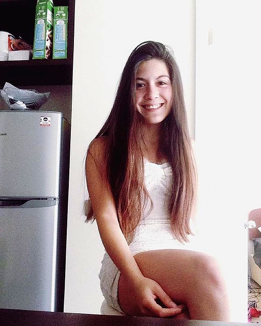 camilarojasorellana_2015-09-10_09-55-43 camilarojasorellana_2015-09-10_09-55-43