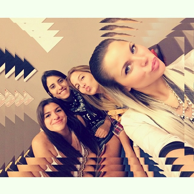micaellacoco_2015-04-06_10-23-57 micaellacoco_2015-04-06_10-23-57