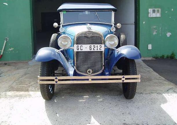 Ford A Roadster Deluxe 1931 GC-6212