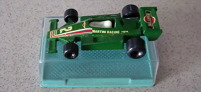 Lotus 79-02