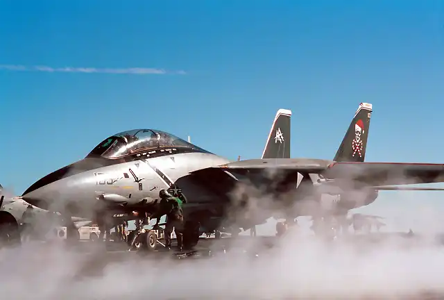 Tomcat_VF-103_Christmas_Bird 29 Nov 2000