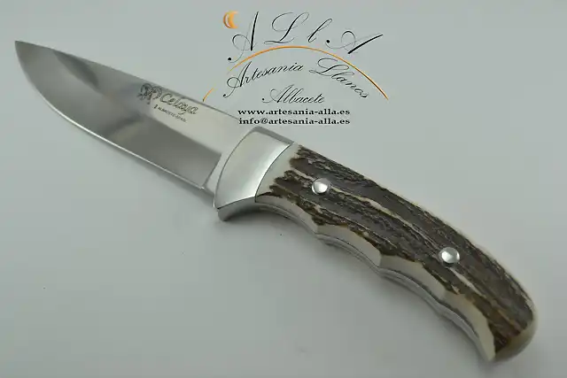 Cuchillo Ciervo logo