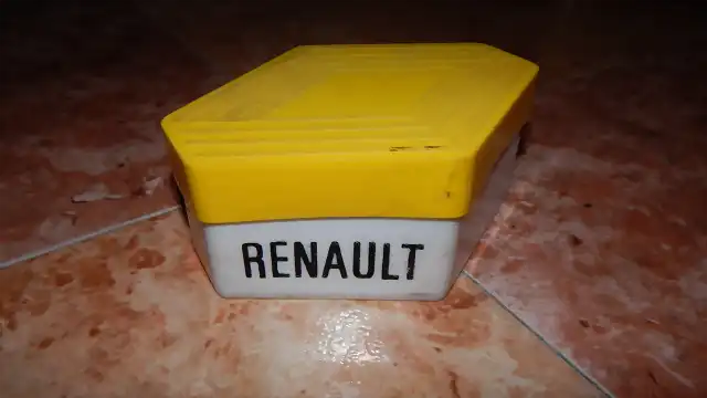 Caja de bombillas Renault 1