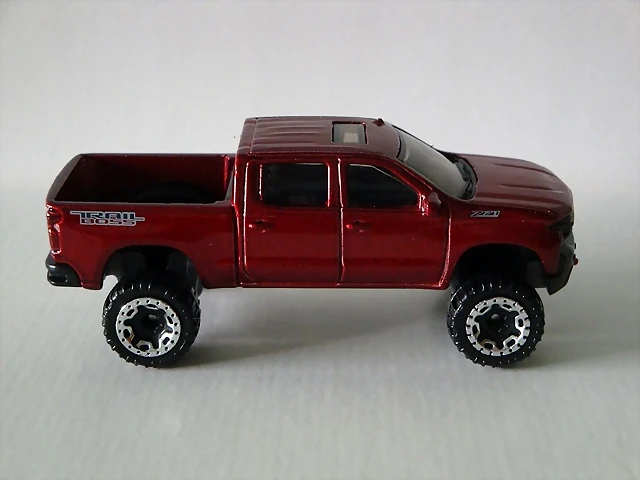 2019 Chevrolet Silverado Trail Boss LT (3) (Copiar) 2019 Chevrolet Silverado Trail Boss LT (3) (Copiar)