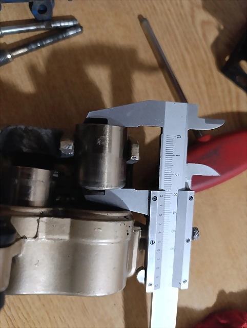piston 27H piston 27H