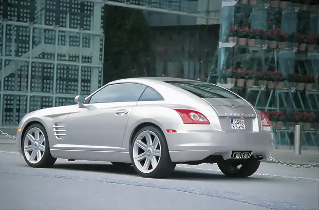 chrysler-crossfire-10