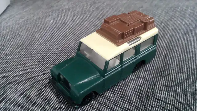 Land Rover Safari MATCHBOX Nro. 12 (2)